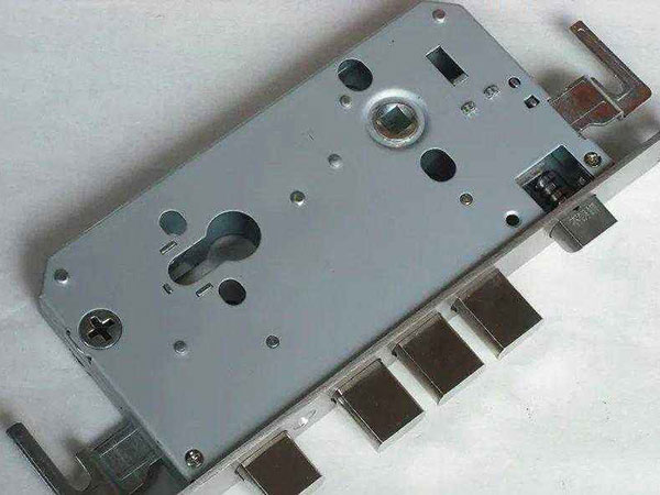 云南24小时上门开锁公司